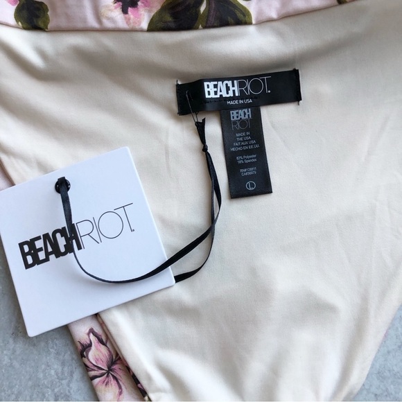 Beach Riot Daisy Ruffled High Rise Waist Bikini Bottom Pink Floral Size Large - Picture 11 of 13